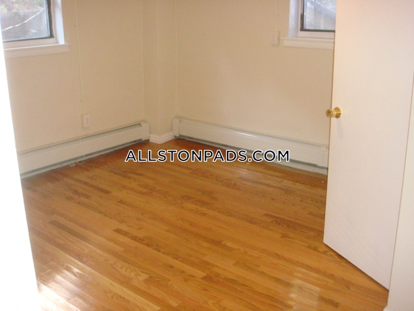 BOSTON - ALLSTON - 3 Beds, 2 Baths - Image 6