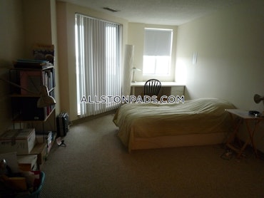 Boston - 1 Beds, 1 Baths