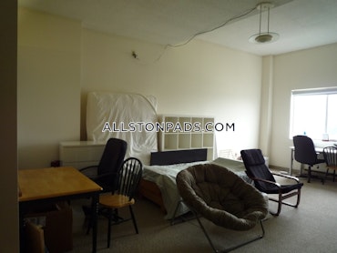 Boston - 1 Beds, 1 Baths