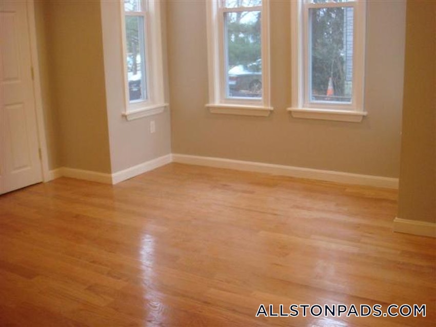 BOSTON - ALLSTON - 5 Beds, 2 Baths - Image 53