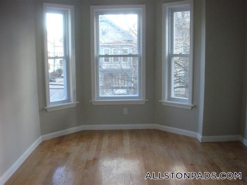 BOSTON - ALLSTON - 5 Beds, 2 Baths - Image 46