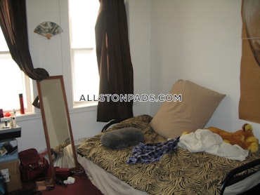 Boston - 2 Beds, 1 Baths