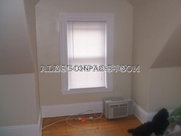 Boston - 1 Beds, 1 Baths