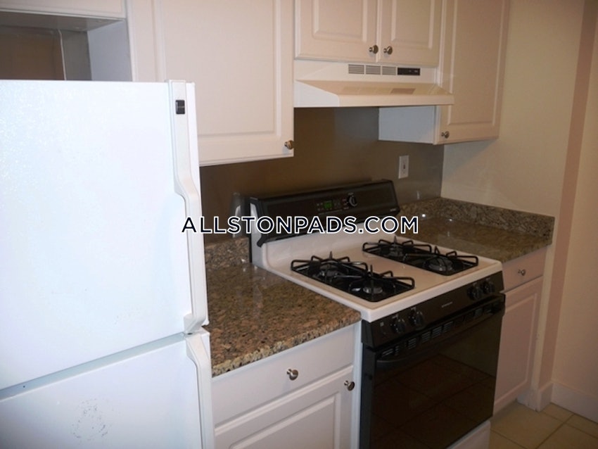 BOSTON - ALLSTON - 2 Beds, 1.5 Baths - Image 3