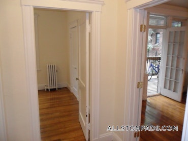 Boston - 1 Beds, 1 Baths