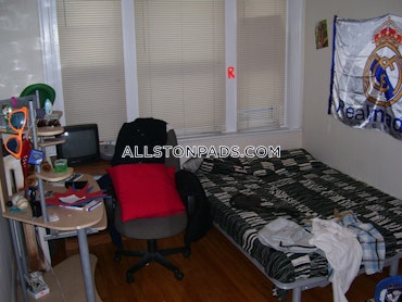 Boston - 3 Beds, 1 Baths