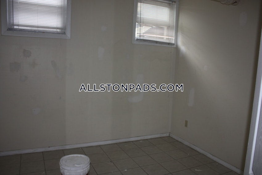 Boston - Allston - 3 Beds, 1 Bath - Image 30