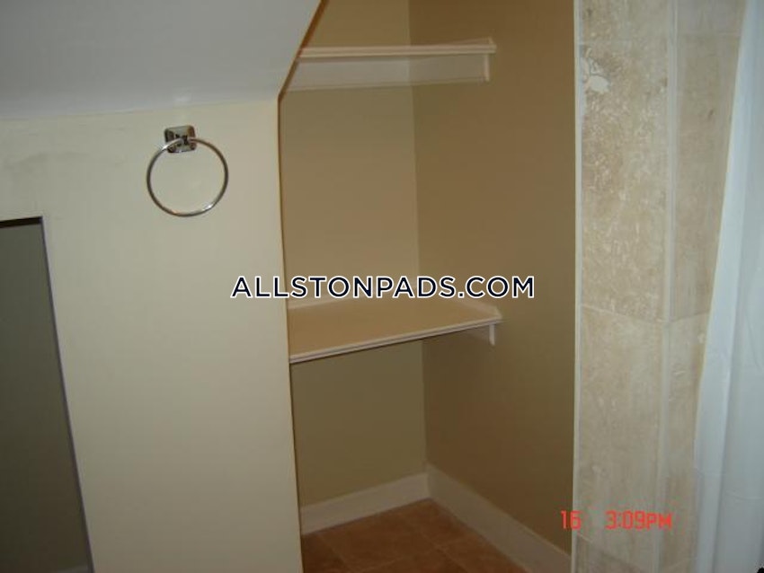Boston - Allston - 3 Beds, 1 Bath - Image 9