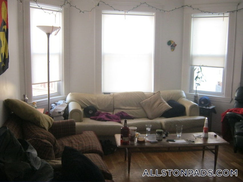 BOSTON - ALLSTON - 5 Beds, 2 Baths - Image 16