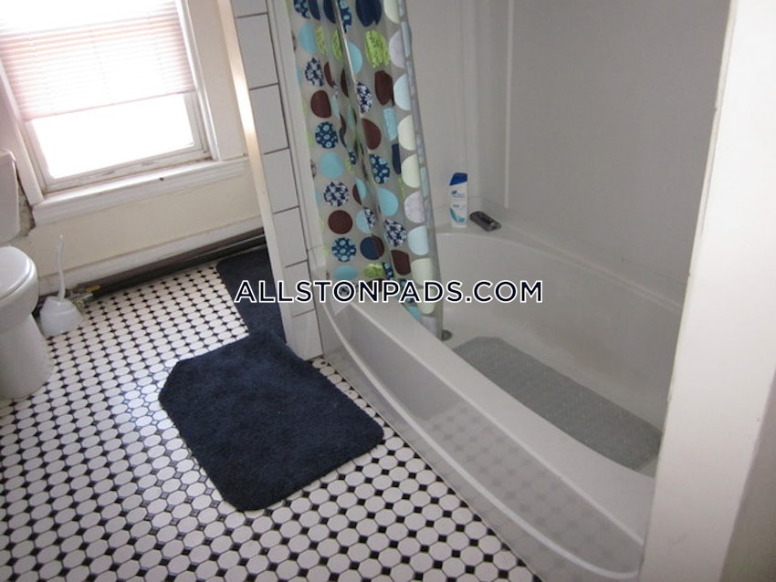 BOSTON - ALLSTON - 6 Beds, 2.5 Baths - Image 7