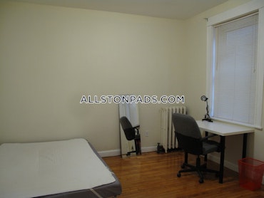 Boston - 3 Beds, 1 Baths