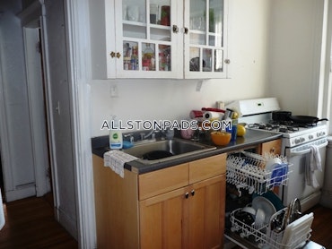 Boston - 1 Beds, 1 Baths