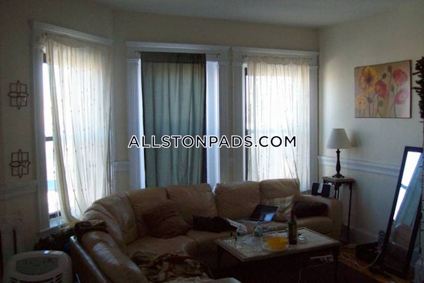 BOSTON - ALLSTON - 4 Beds, 2 Baths - Image 4