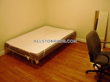 Boston - 3 Beds, 1 Baths