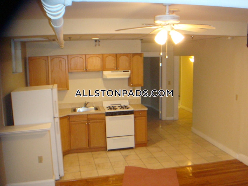 Boston - Allston - 3 Beds, 1 Bath - Image 4