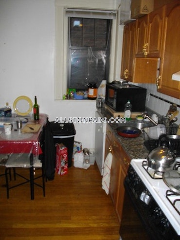 Commonwealth Ave. Boston