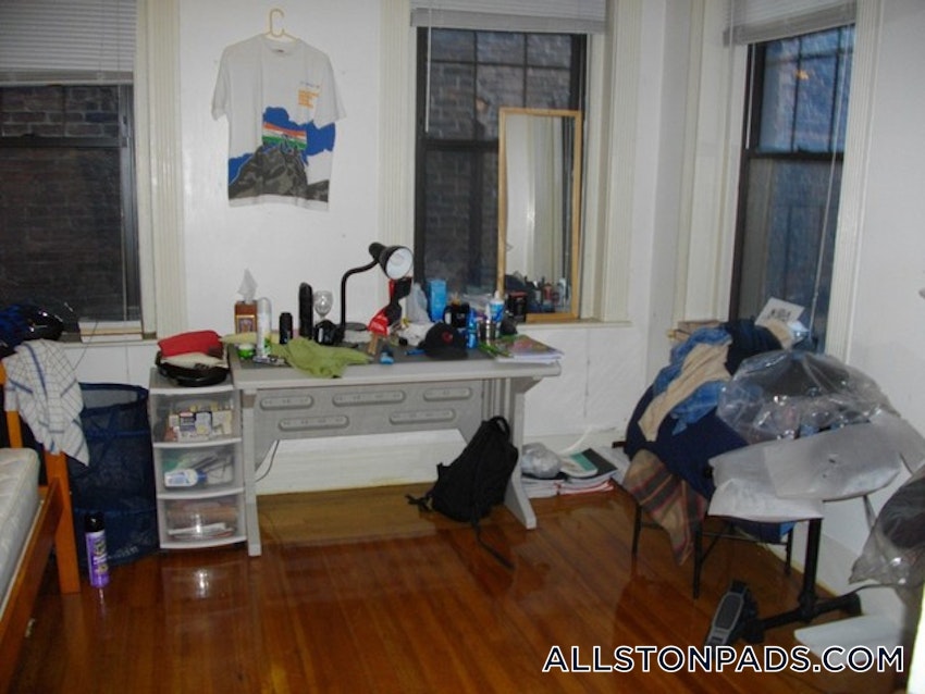 BOSTON - ALLSTON - 3 Beds, 1 Bath - Image 42