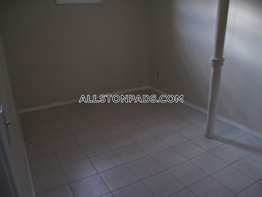 Boston - Allston - 3 Beds, 1 Bath - Image 15