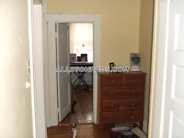 Boston - 2 Beds, 1 Baths