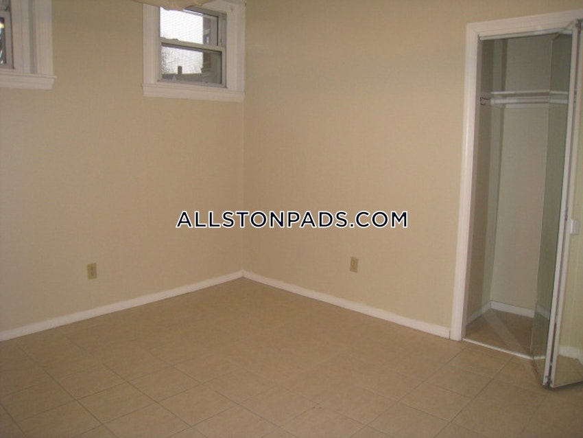 Boston - Allston - 3 Beds, 1 Bath - Image 10