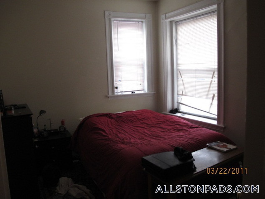 BOSTON - ALLSTON - 1 Bed, 1 Bath - Image 11