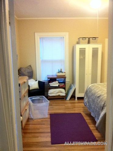 Boston - 1 Beds, 1 Baths