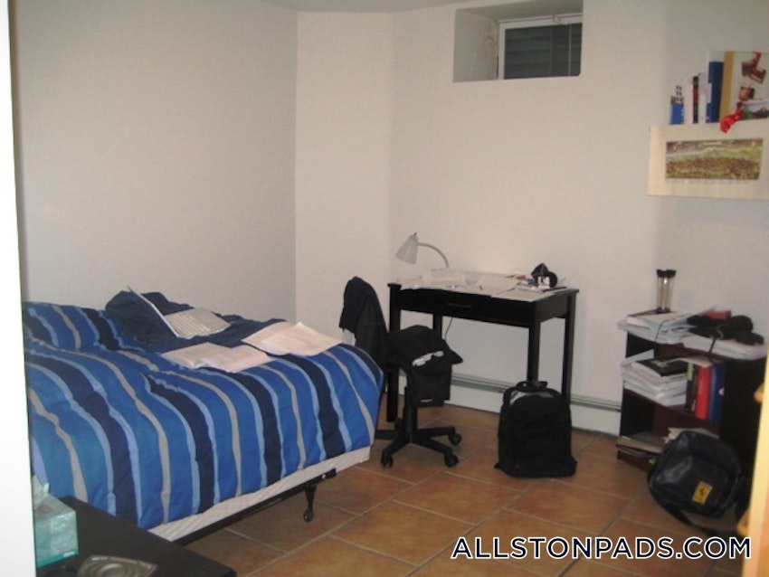 BOSTON - ALLSTON - 3 Beds, 1 Bath - Image 5