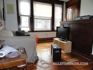 Boston - 1 Beds, 2 Baths