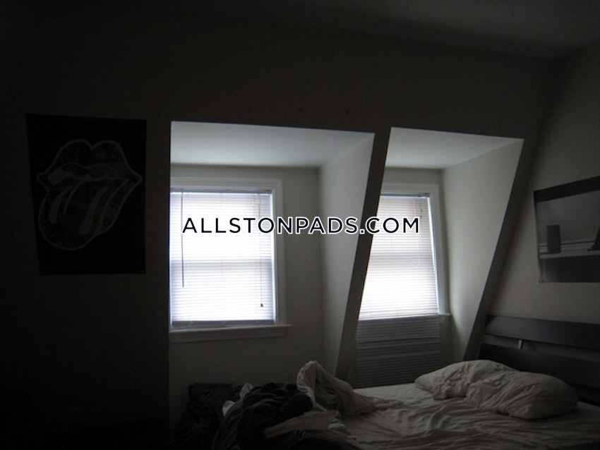 BOSTON - ALLSTON - 4 Beds, 2 Baths - Image 22