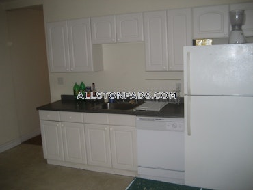 Boston - 3 Beds, 2 Baths