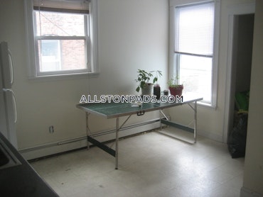 Boston - 3 Beds, 2 Baths