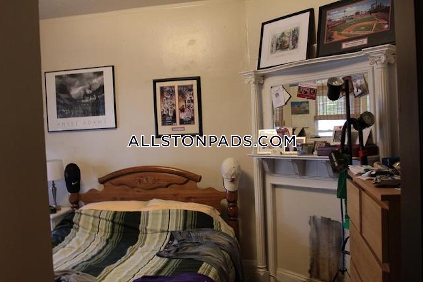 BOSTON - ALLSTON - 4 Beds, 2 Baths - Image 7