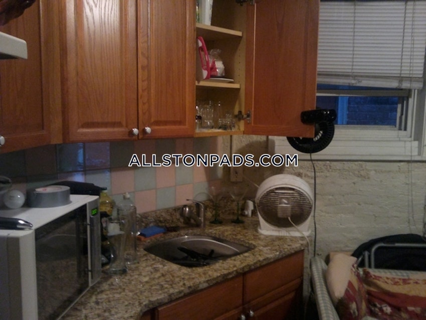 BOSTON - ALLSTON - 2 Beds, 1 Bath - Image 12