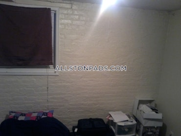 Boston - 2 Beds, 1 Baths