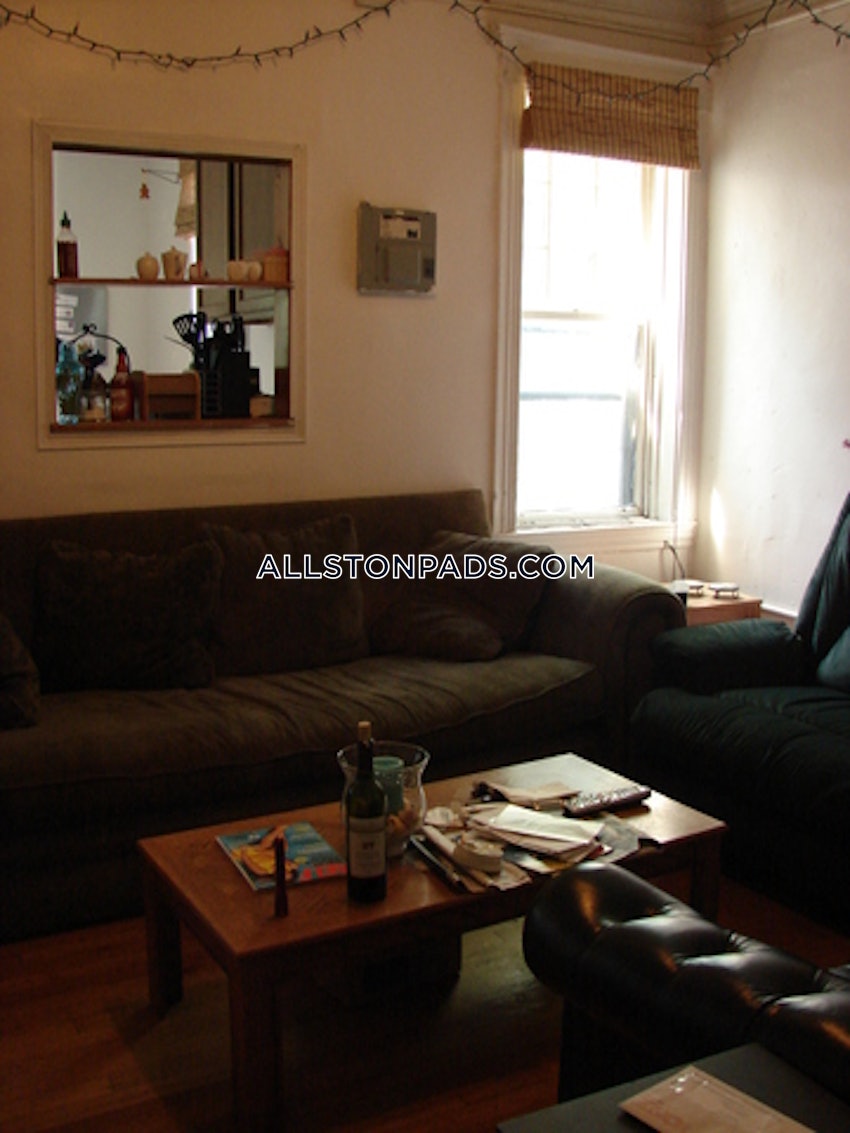 BOSTON - ALLSTON - 4 Beds, 1 Bath - Image 5