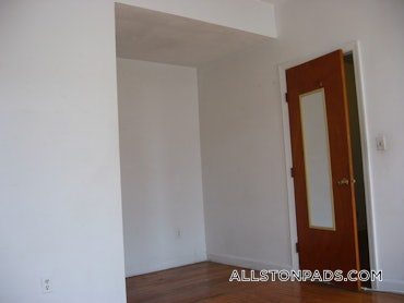 Allston, Boston, MA - 1 Bed, 1 Bath - $2,000 - ID#5171817