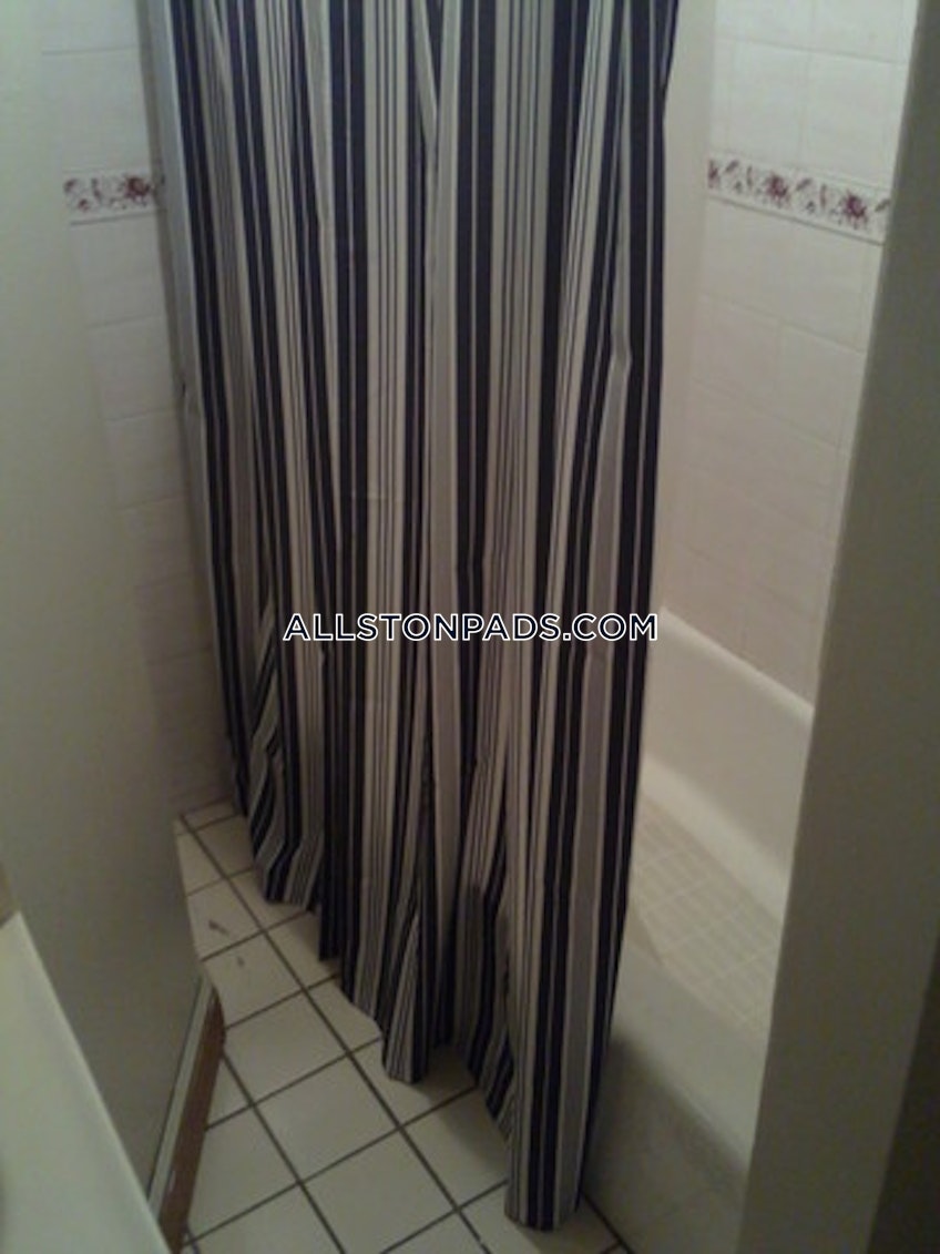 Boston - $2,400+ /month