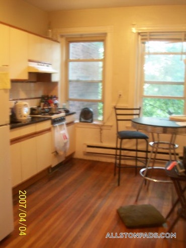 Boston - 1 Beds, 1 Baths