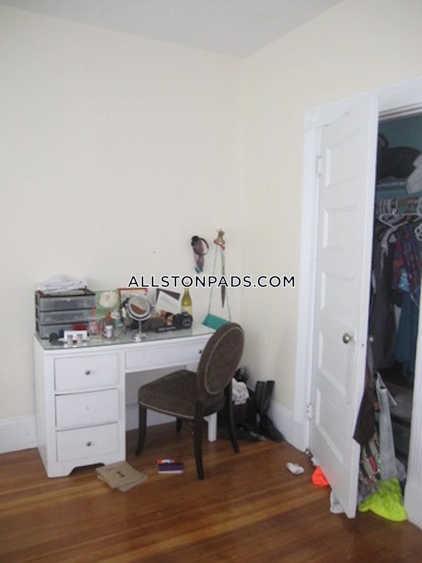 BOSTON - ALLSTON - 4 Beds, 2 Baths - Image 33