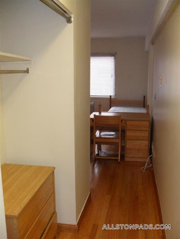 Boston - 0 Beds, 1 Baths