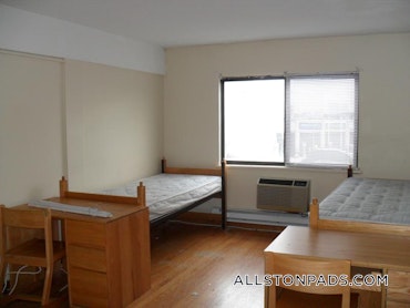 Boston - 0 Beds, 1 Baths