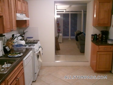 Boston - 3 Beds, 1 Baths