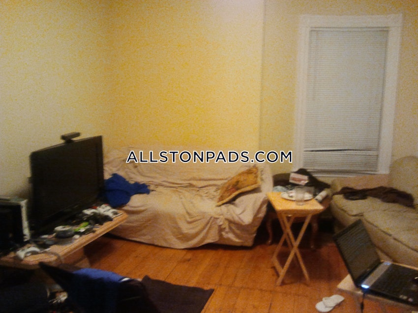 BOSTON - ALLSTON - 4 Beds, 2 Baths - Image 5