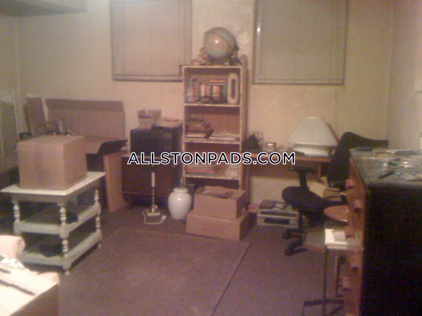 BOSTON - ALLSTON - 1 Bed, 1 Bath - Image 6