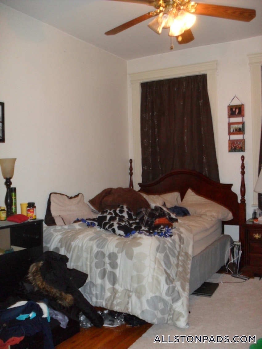 BOSTON - ALLSTON - 3 Beds, 1 Bath - Image 17