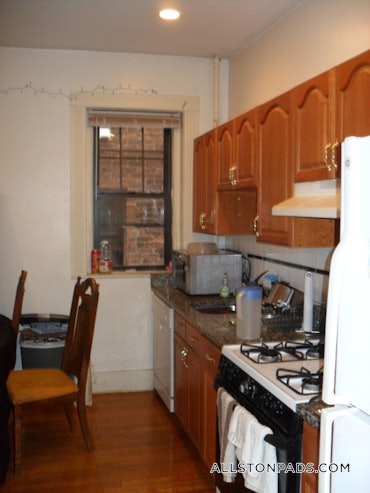 Allston, Boston, MA - 3 Beds, 1 Bath - $3,200 - ID#4025103