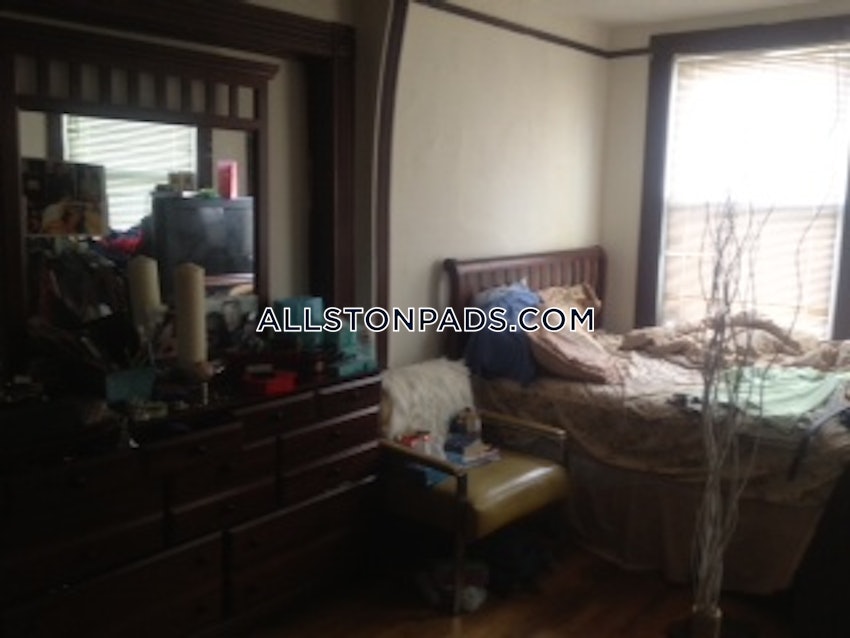 BOSTON - ALLSTON - 2 Beds, 1 Bath - Image 4