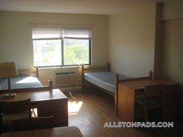 Boston - 0 Beds, 1 Baths