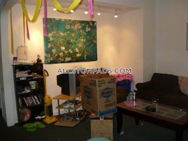 Allston, Boston, MA - 4 Beds, 1 Bath - $2,900 - ID#4888611