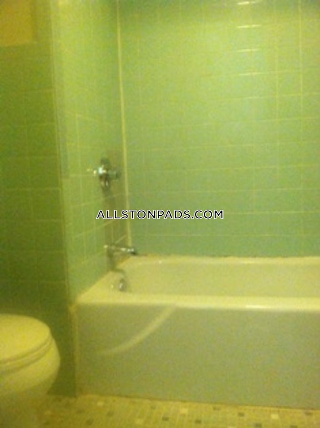 Boston - $2,150+ /mo